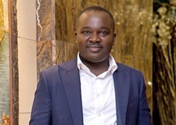 Mr. Ernest Akwasi Appiah Donates One Million Ghana Cedis to KNUST