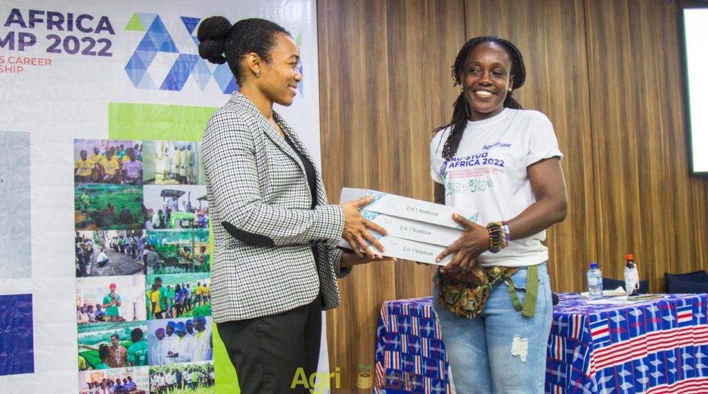 Hon. Dr. Zanetor Agyeman-Rawlings Donates 3 Laptops to Support Agric Students