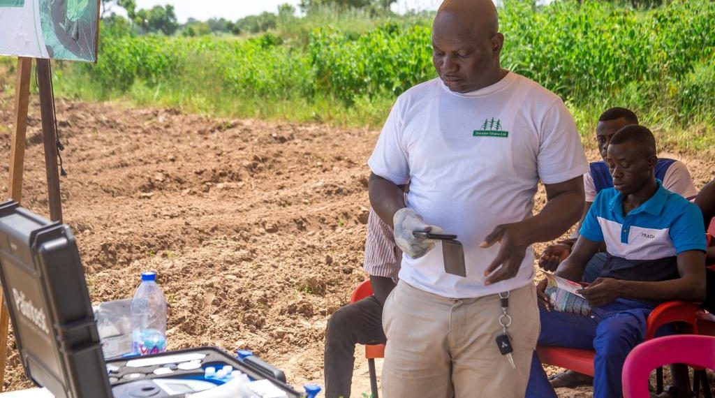 Demeter Commits to Educate More Farmers with Field Demonstrations Demeter Commits to Educate More Farmers with Field Demonstrations