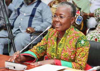 Fisheries Minister Pledges  to Tackle Illegal Fishing and Address EU Yellow Card