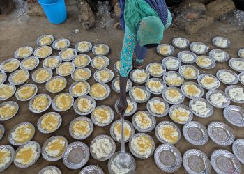 In crisis-hit parts of Africa, WFP school meals offer a vital lifeline to kids  and their families
