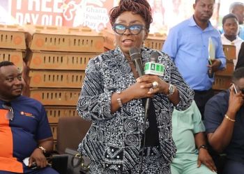 Hon. Dzifa Gomashie Commends Agrihouse Foundation, Urges Stakeholders to Invest in Poultry Sector