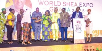 President Mahama donates 20,000 protective equipment to shea collectors President Mahama donates 20,000 protective equipment to shea collectors