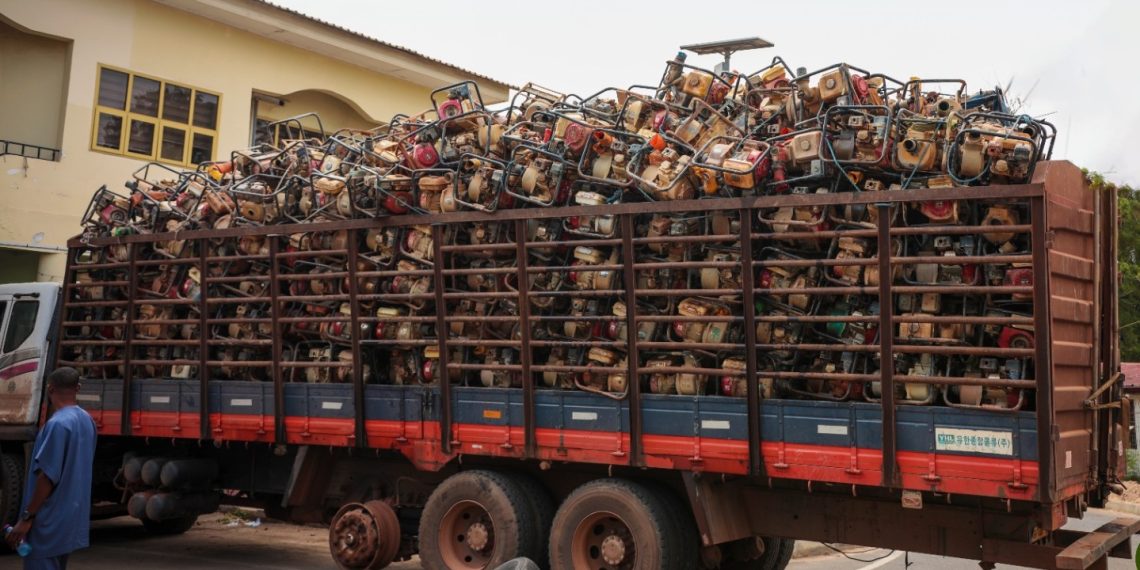 Ministry of Food and Agriculture takes delivery of seized Water Pumps for Farmers in the Northern Regions Ministry of Food and Agriculture takes delivery of seized Water Pumps for Farmers in the Northern Regions