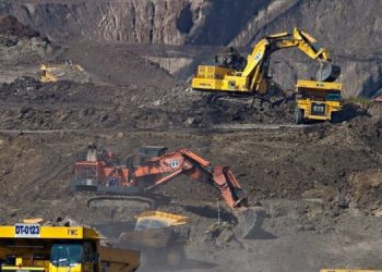Lands Ministry to Revoke Licences of 50 Large-Scale Mining Firms over Regulatory Breaches
