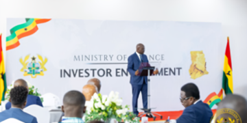 Finance minister Engages Investors, Signals Strong Recovery Path