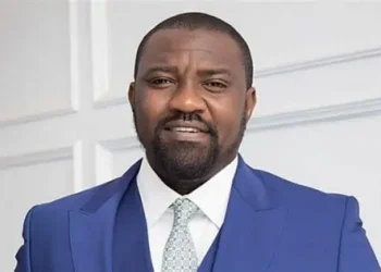 Don’t Cut Down Cocoa Trees over Price Drop – John Dumelo to Farmers