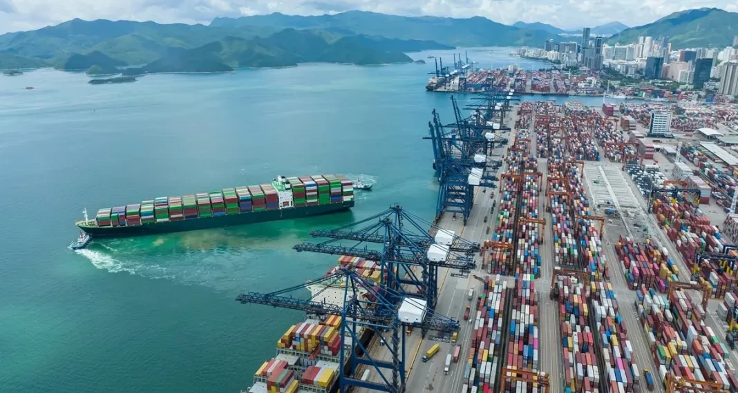 Trade surplus surges to GH¢47.2bn in Q4 2025