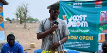 Nabdam District Director Urges Farmers To Embrace New Boost To Bloom Input Shop.