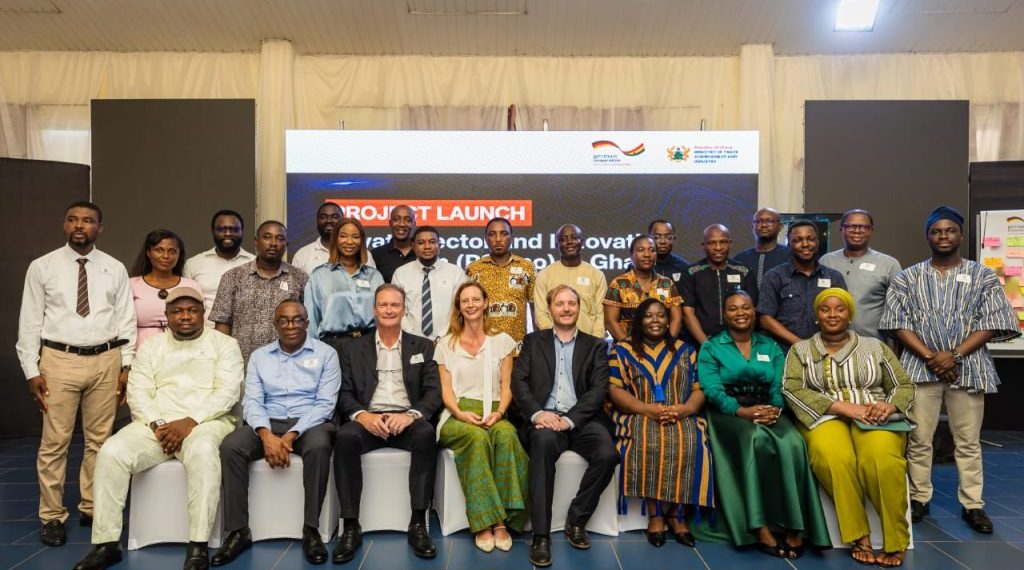 30,000 farmers to benefit from GH₵31.6 million sorghum initiative 30,000 farmers to benefit from GH₵31.6 million sorghum initiative