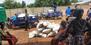 4,000 bags of fertilizer delivered to PFAG members under Feed Ghana Programme