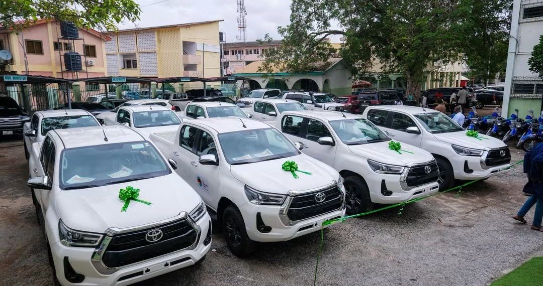 FAO hands over vehicles, laboratory reagents to Agric Ministry FAO hands over vehicles, laboratory reagents to Agric Ministry