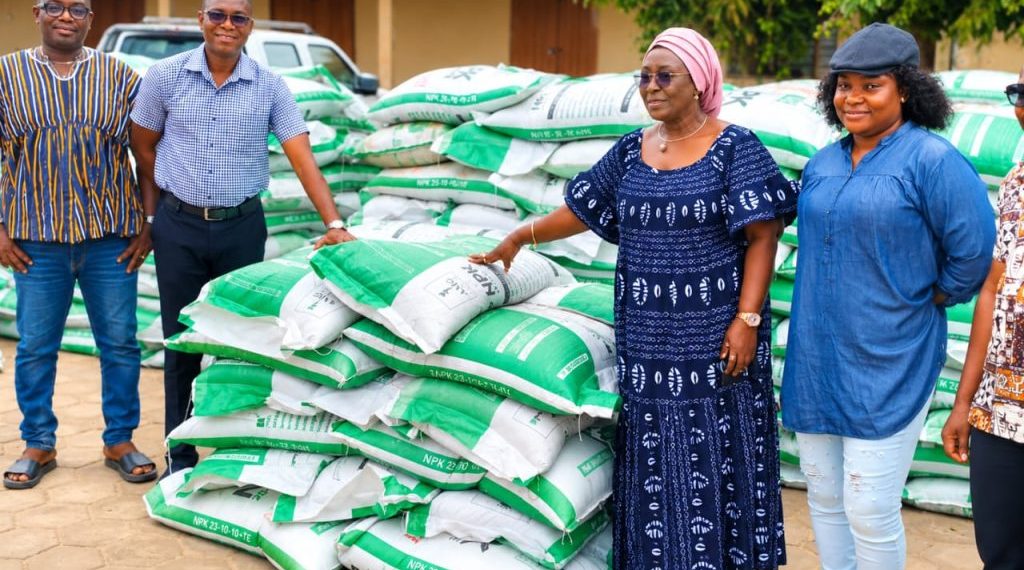Ketu South MP supports farmers with 2,000 bags of fertilizer
